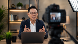 On Screen Communication 8 Kesalahan Saat Webinar yang Membuat Peserta Kehilangan Fokus